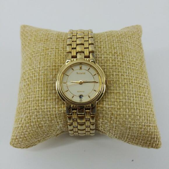 Accurist Quartz Women's Watch Metal Gold Tone Analog - Picture 1 of 16